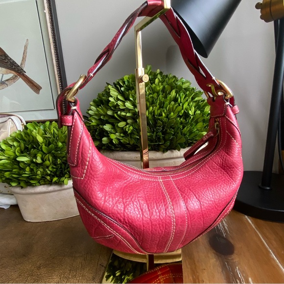 2006 Coach Soho Dylan Braided Strap in Bright Pink - Picture 15 of 17